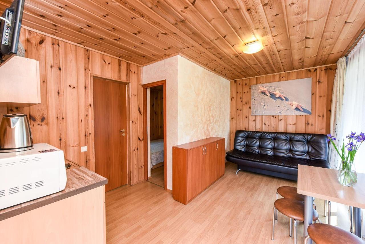 Pajurio Vingis Aparthotel Palanga Ngoại thất bức ảnh
