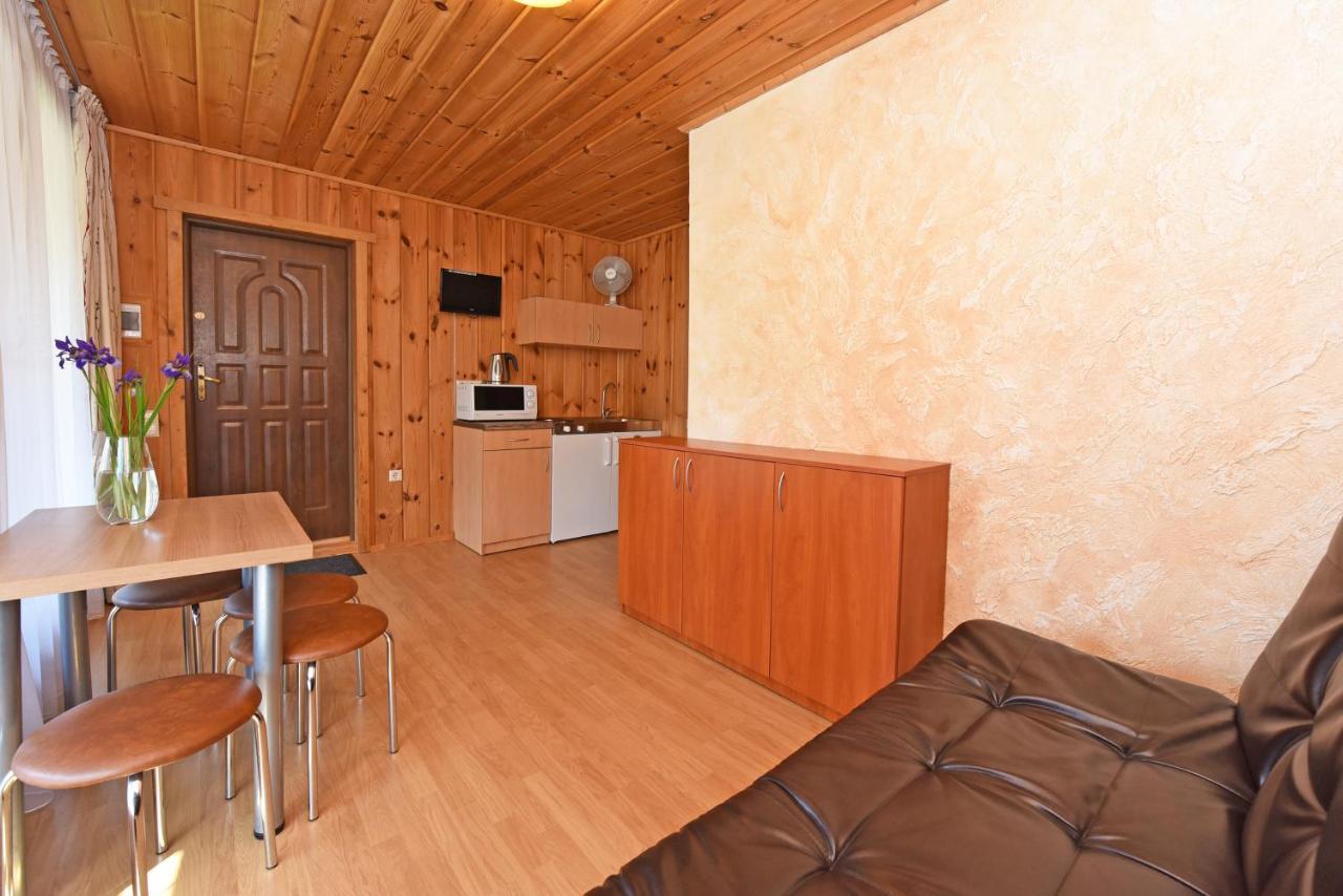 Pajurio Vingis Aparthotel Palanga Ngoại thất bức ảnh