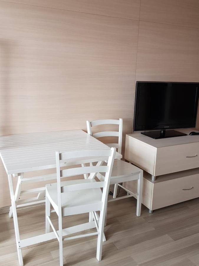 Pajurio Vingis Aparthotel Palanga Ngoại thất bức ảnh