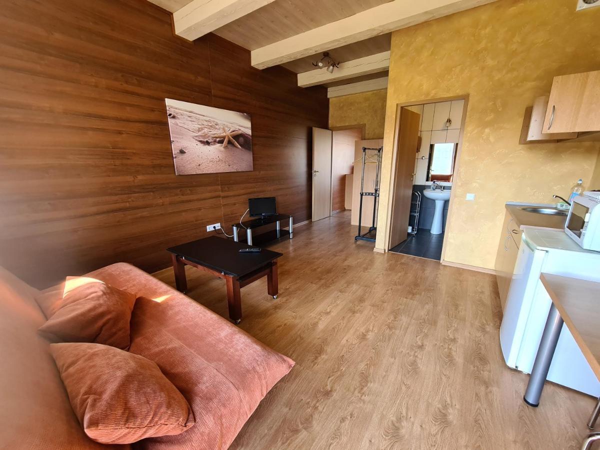 Pajurio Vingis Aparthotel Palanga Ngoại thất bức ảnh